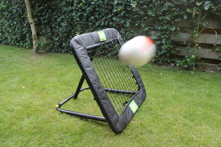 Preview: Exit Toys Kickback Rebounder M