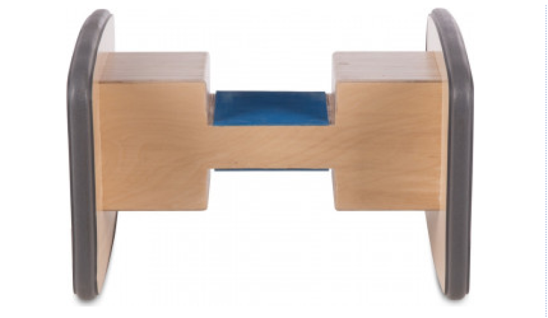 Schaukelholz für Turnbänke