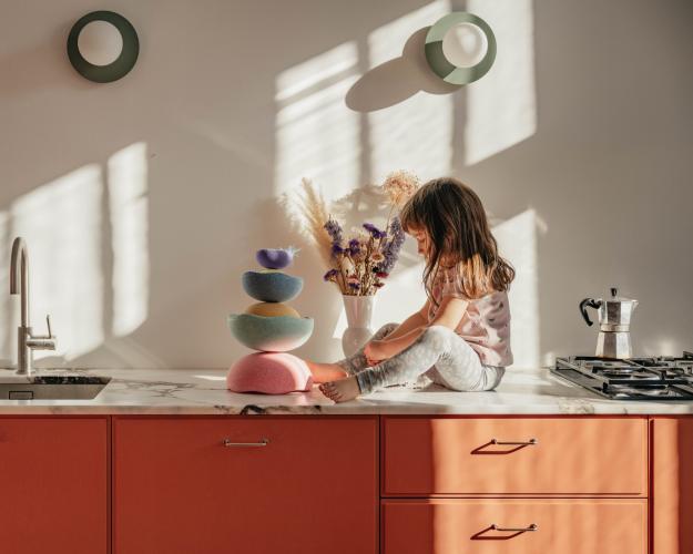 Naef Stapelstein Inside rainbow pastel (3 Stk.)